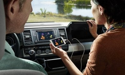 VOLKSWAGEN CALIFORNIA propojení vozu s telefonem