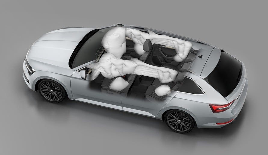 ukázka airbagů v modelu ŠKODA SUPERB COMBI