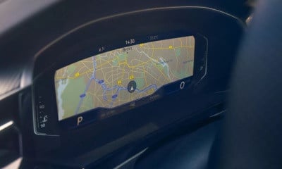 VOLKSWAGEN ARTEON detailní pohled na navigaci