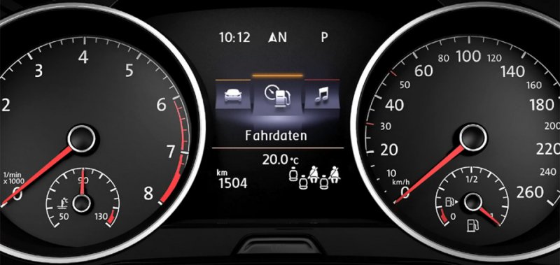 Volkswagen Touran detail kokpitu