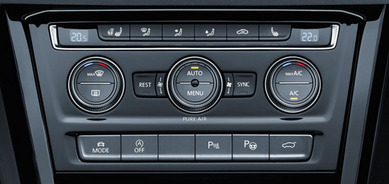 Volkswagen Touran detail klimatizace