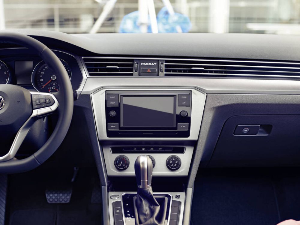 Volkswagen Passat Variant - interiér, přístrojová deska