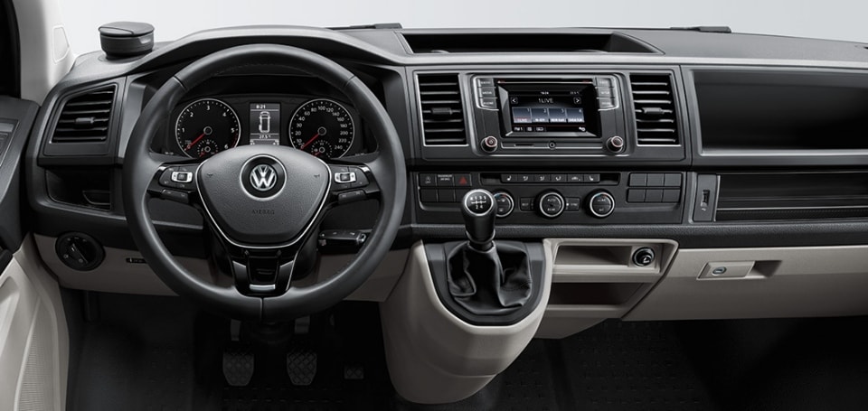 Volkswagen Transporter multifunkční volant a palubní deska