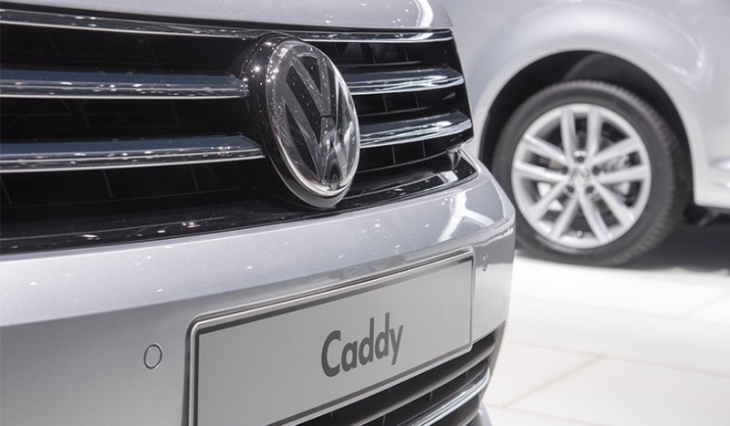 Volkswagen Caddy skříňový logo vozu VW