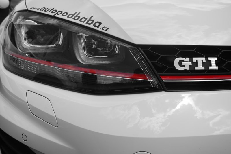 Volkswagen Maraton 2014 předváděný vůz Golf GTI