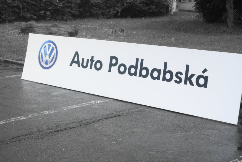 Volkswagen Maraton 2014 banner Auto Podbabská